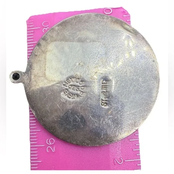 Vintage 925 Sterling Silver Abalone Inlay Dancer Motif Round Mexican Pendant - Picture 7 of 7